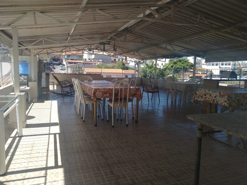 Casa, 4 quartos, 305 m² - Foto 12