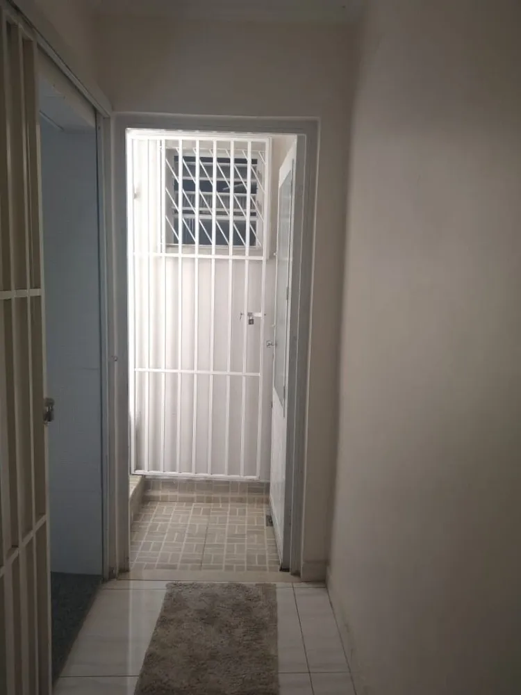 Casa, 4 quartos, 305 m² - Foto 2