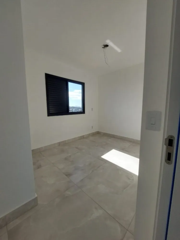 Apartamento, 3 quartos, 77 m² - Foto 3