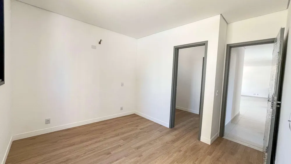 Apartamento, 3 quartos, 95 m² - Foto 2