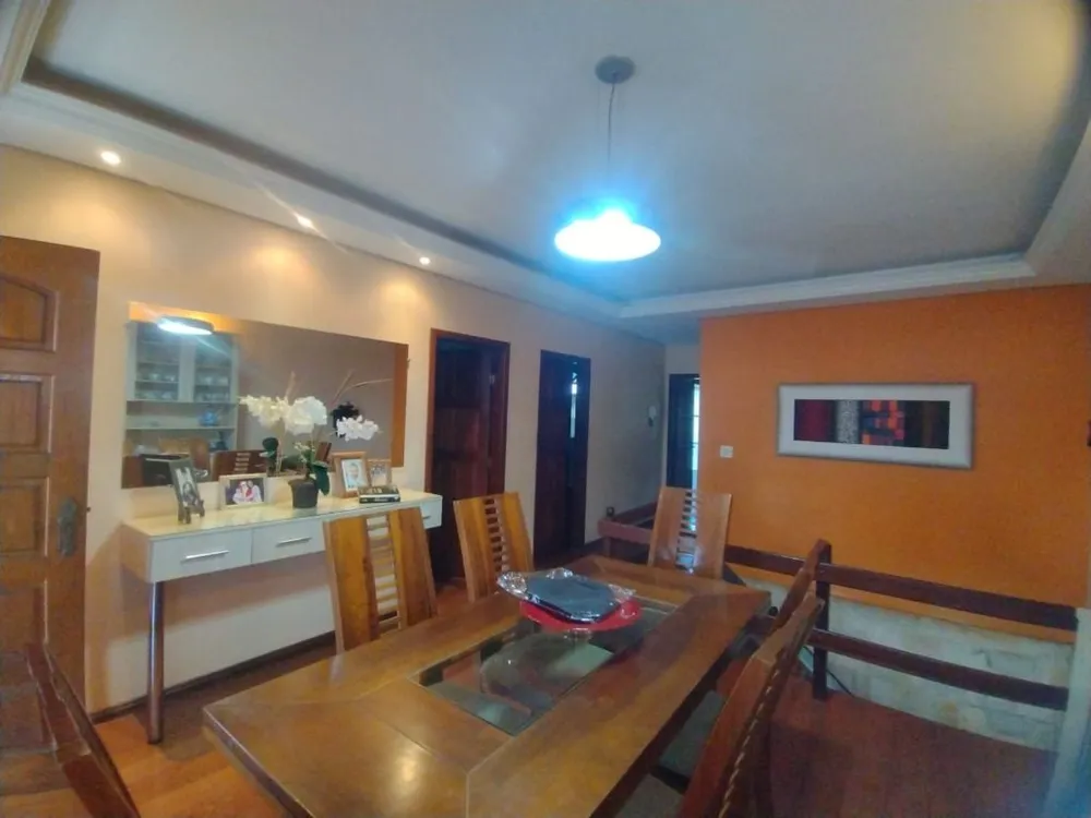 Casa, 3 quartos, 360 m² - Foto 2