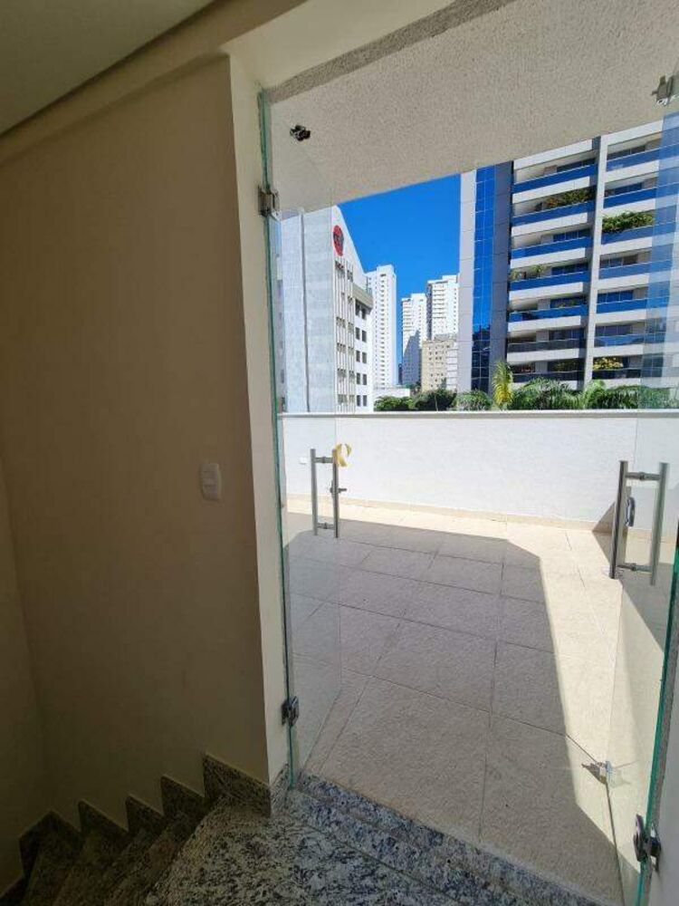 Cobertura à venda com 2 quartos, 100m² - Foto 4