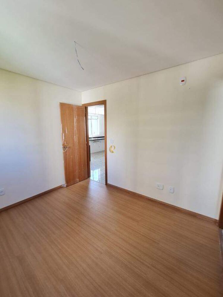 Cobertura à venda com 2 quartos, 100m² - Foto 2