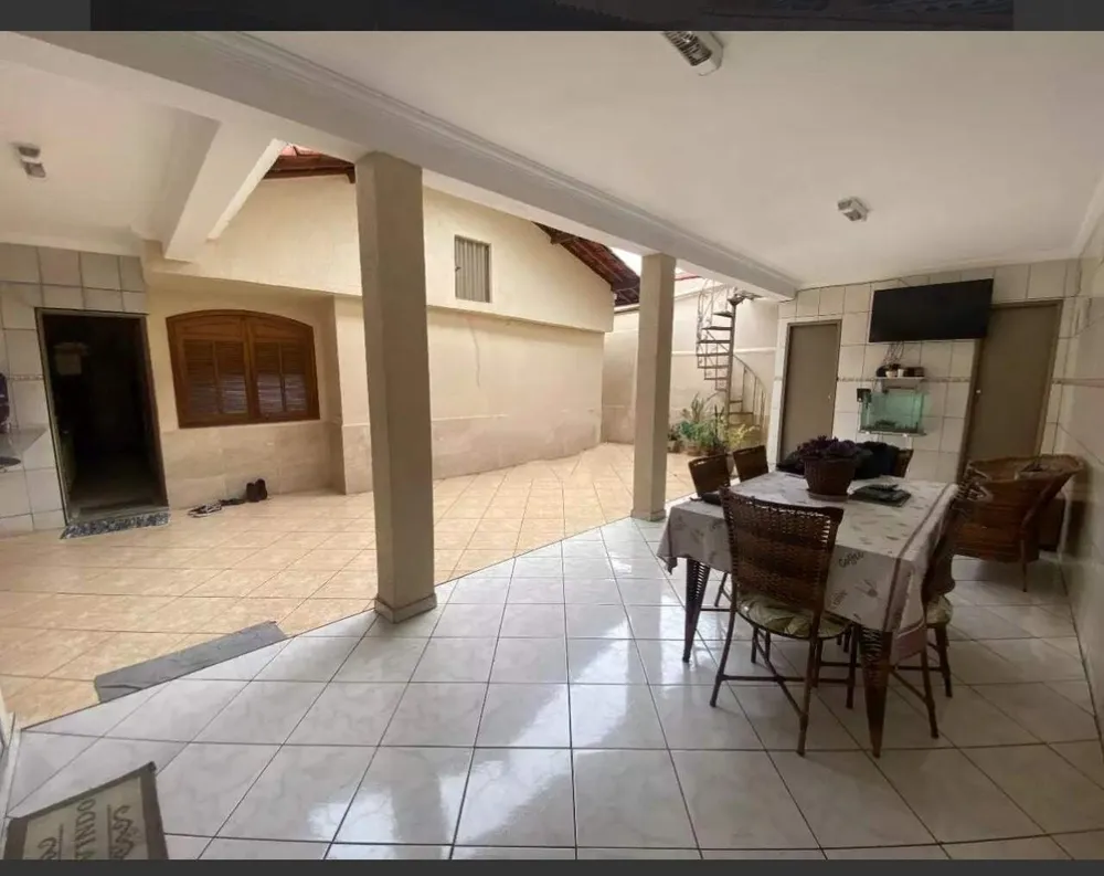 Casa, 3 quartos, 220 m² - Foto 16