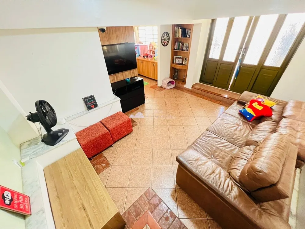 Casa, 3 quartos, 240 m² - Foto 2