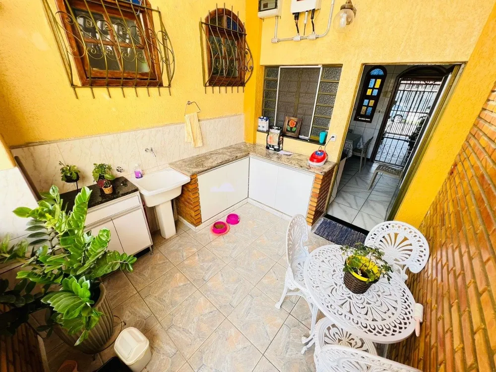 Casa, 3 quartos, 240 m² - Foto 10