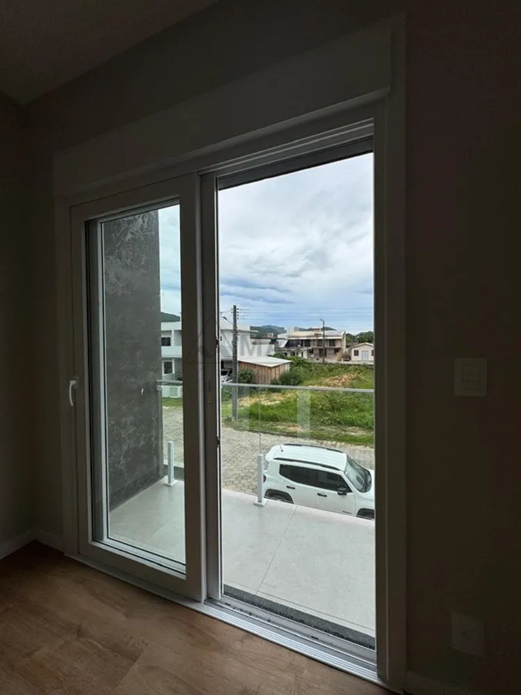 Casa, 3 quartos, 195 m² - Foto 1