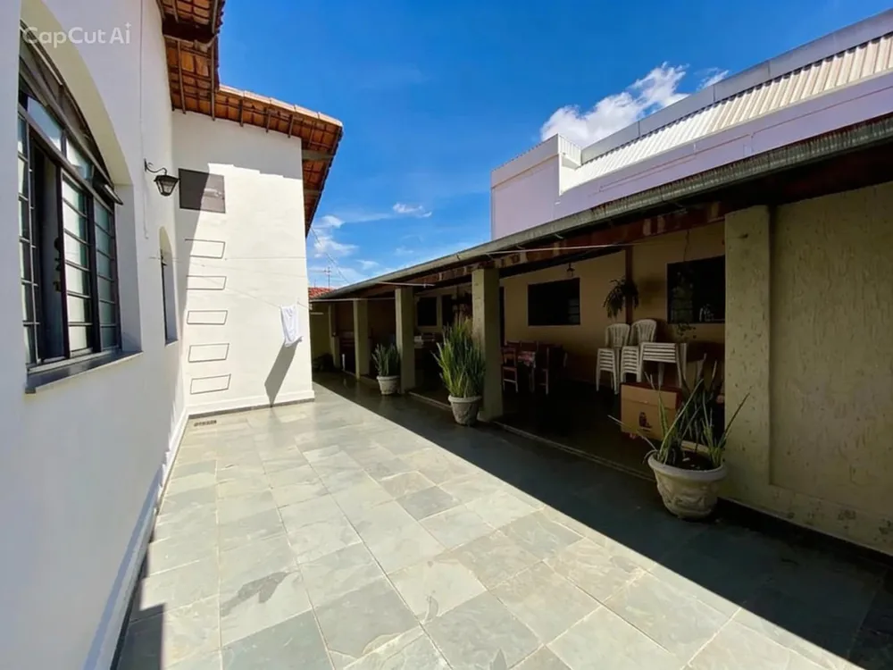 Casa, 4 quartos, 245 m² - Foto 4