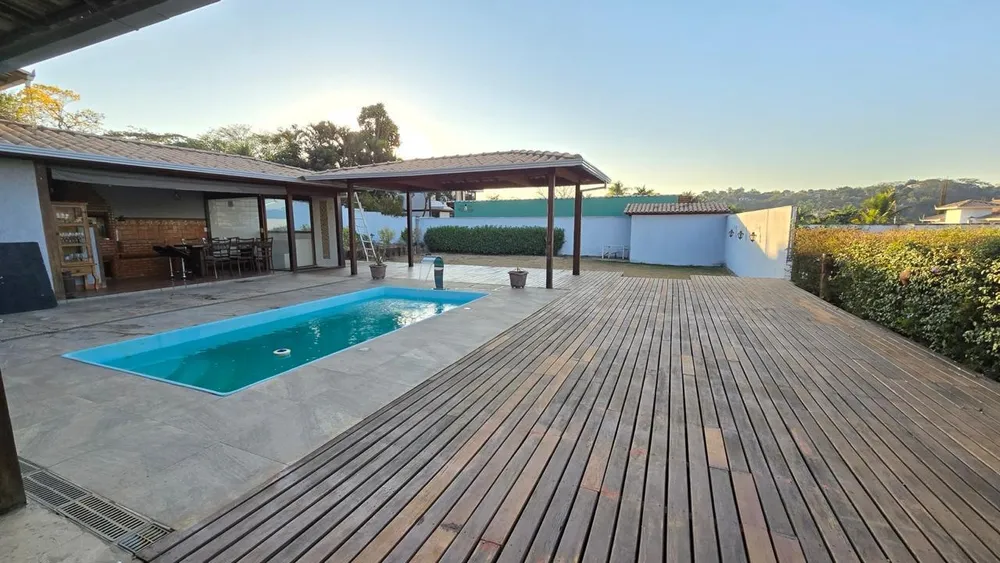 Casa, 3 quartos, 1000 m² - Foto 1