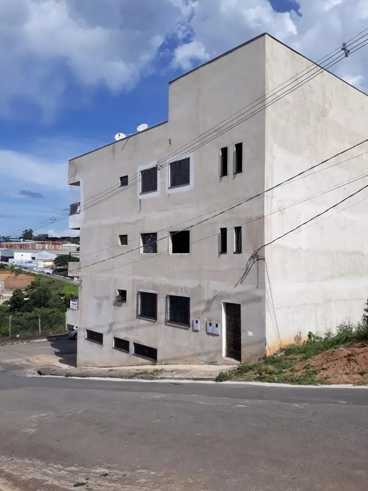 Apartamento, 3 quartos, 240 m² - Foto 1