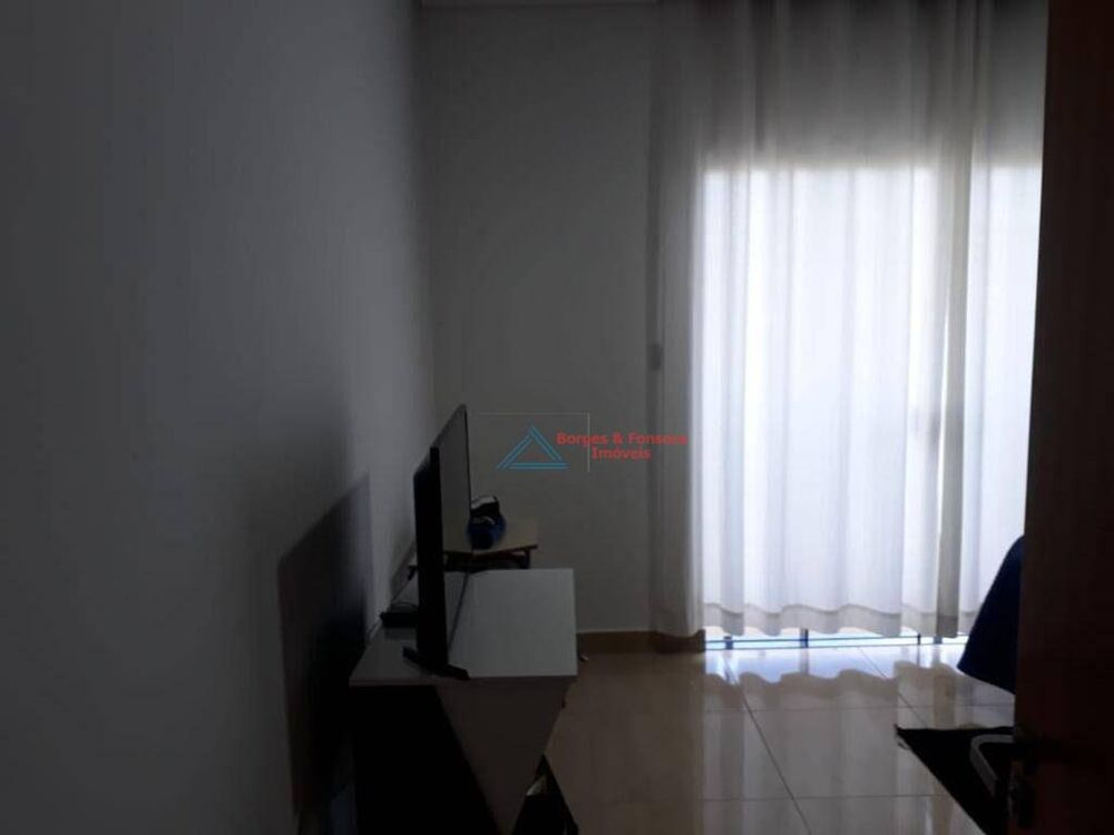 Apartamento à venda com 3 quartos, 160m² - Foto 2