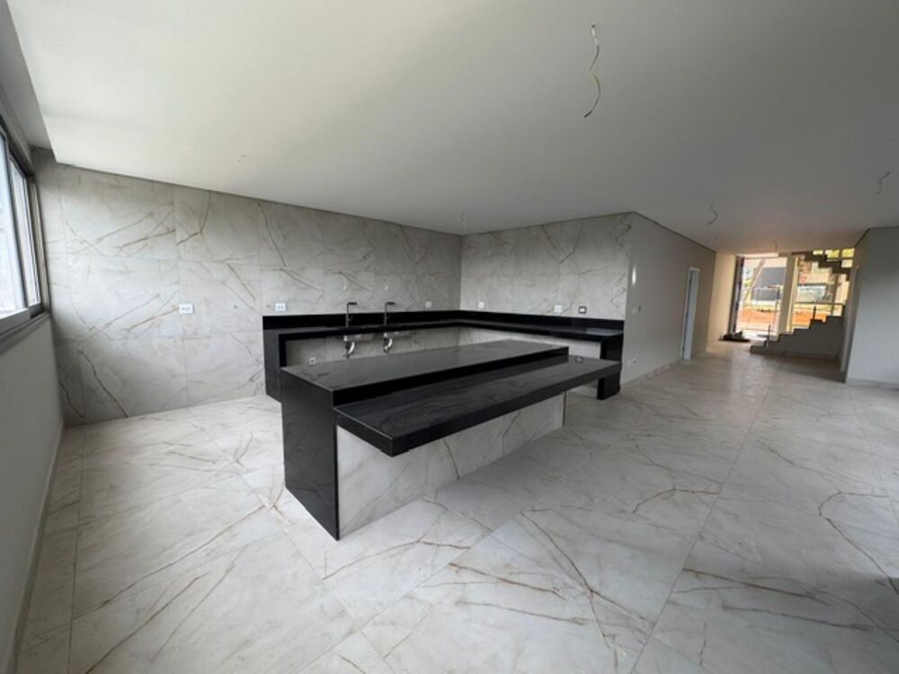 Casa de Condomínio à venda com 4 quartos, 464m² - Foto 12