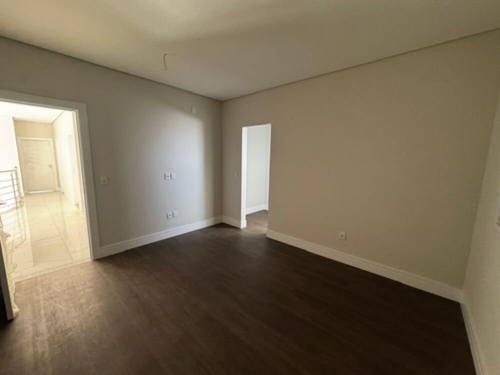 Casa de Condomínio à venda com 4 quartos, 464m² - Foto 5