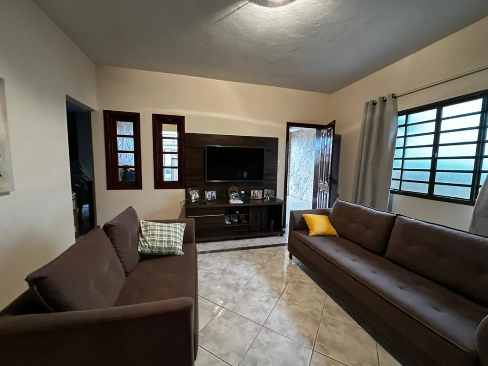 Casa, 4 quartos, 360 m² - Foto 2