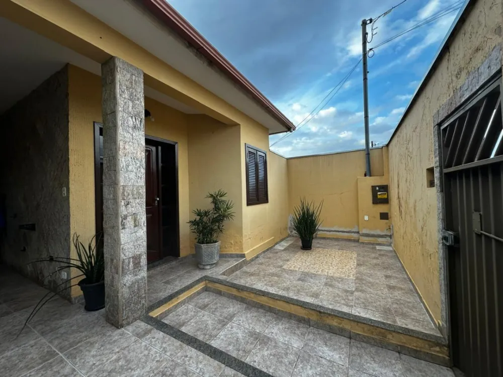 Casa, 4 quartos, 360 m² - Foto 1