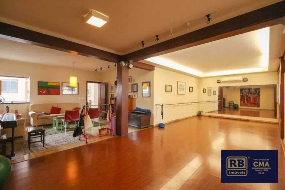 Casa, 4 quartos, 392 m² - Foto 1