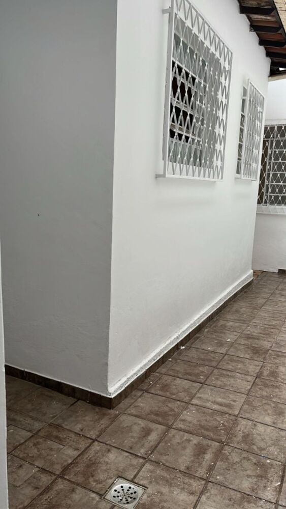 Casa para alugar com 1 quarto, 360m² - Foto 3