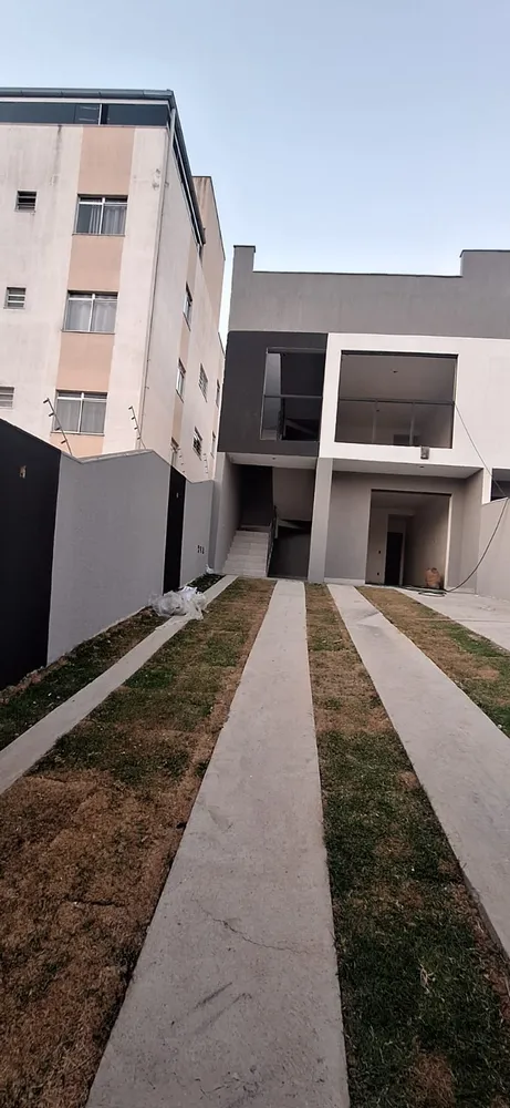Casa, 3 quartos, 142 m² - Foto 1