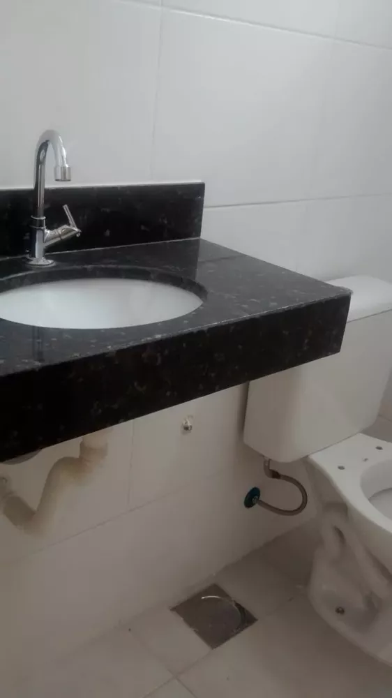 Cobertura à venda com 2 quartos, 100m² - Foto 4