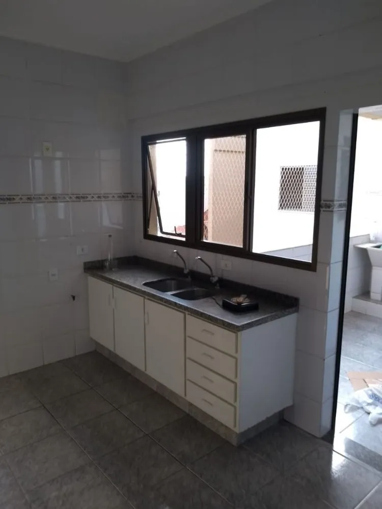 Apartamento, 3 quartos, 130 m² - Foto 8