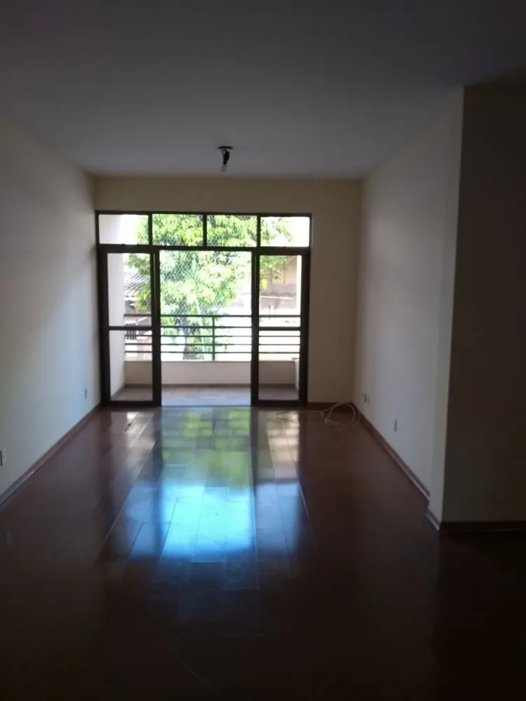 Apartamento, 3 quartos, 130 m² - Foto 1
