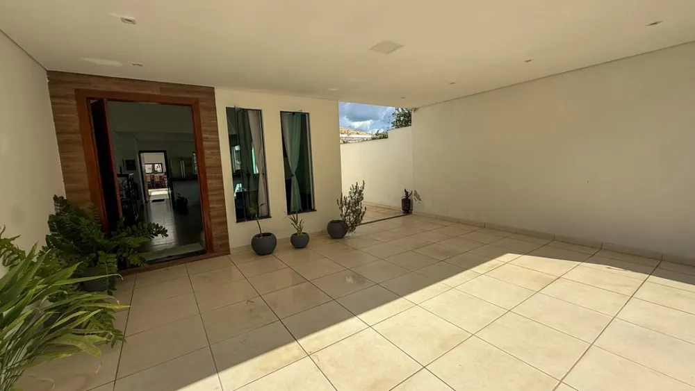 Casa, 3 quartos, 211 m² - Foto 4