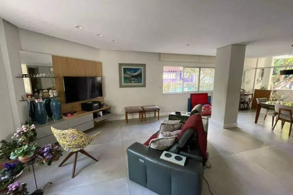 Apartamento, 3 quartos, 159 m² - Foto 1