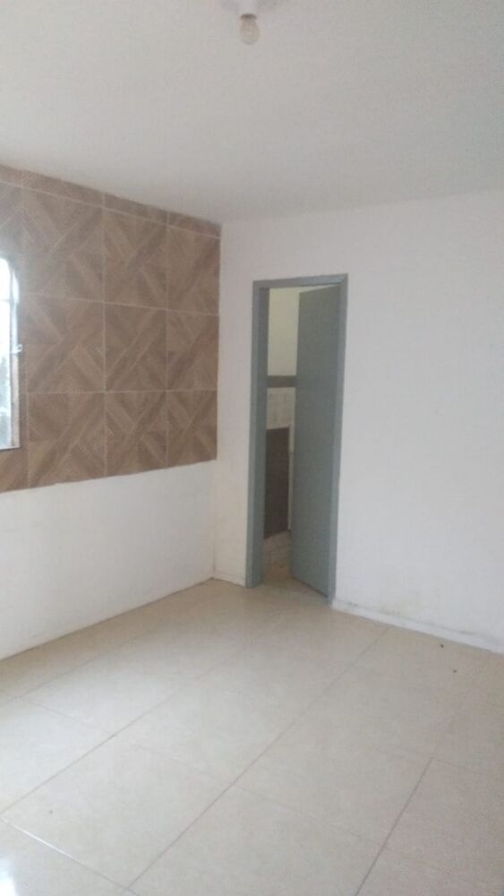 Casa à venda com 3 quartos, 465m² - Foto 1