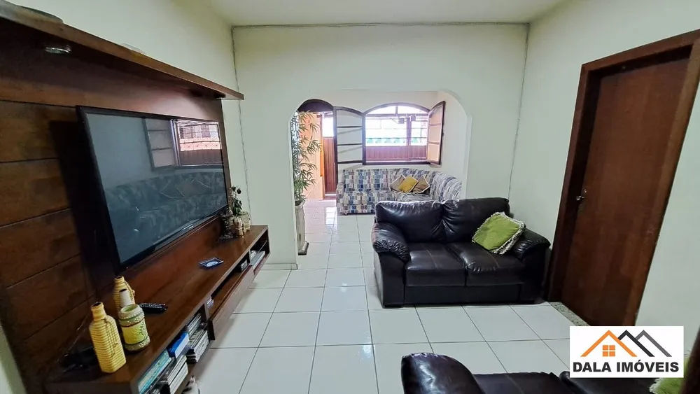 Casa, 4 quartos, 263 m² - Foto 1