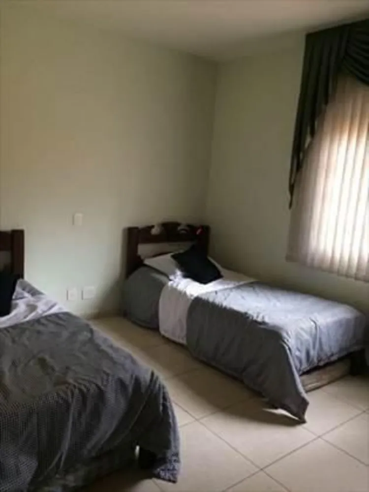 Casa, 5 quartos, 360 m² - Foto 3