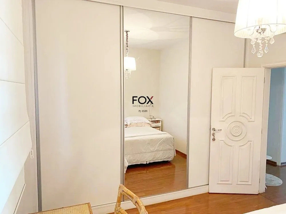 Casa, 7 quartos, 778 m² - Foto 2