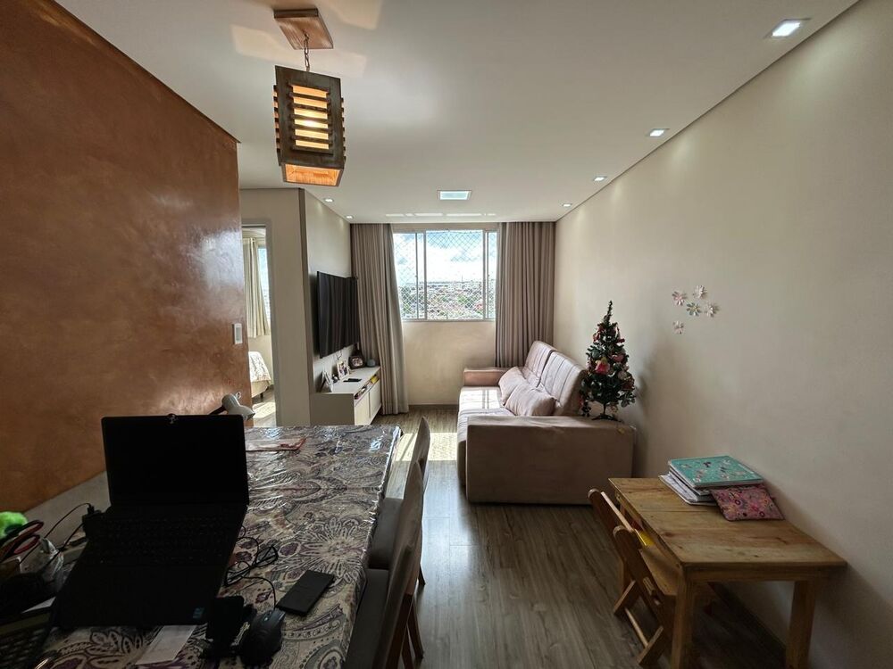 Apartamento à venda com 2 quartos, 47m² - Foto 1