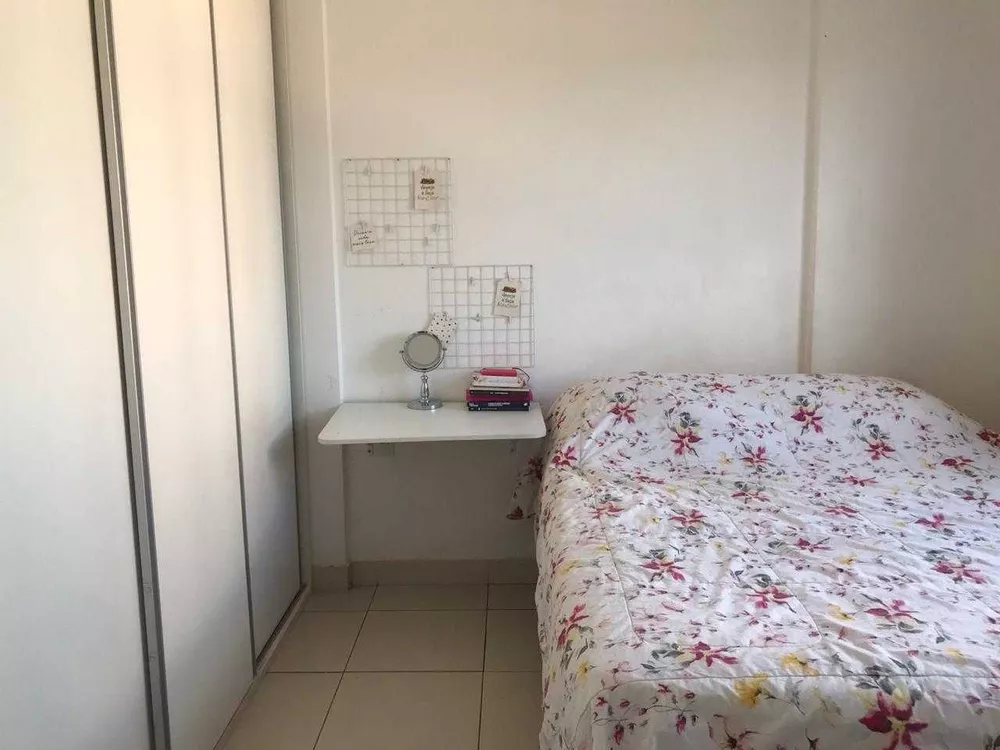 Apartamento à venda com 3 quartos, 75m² - Foto 8