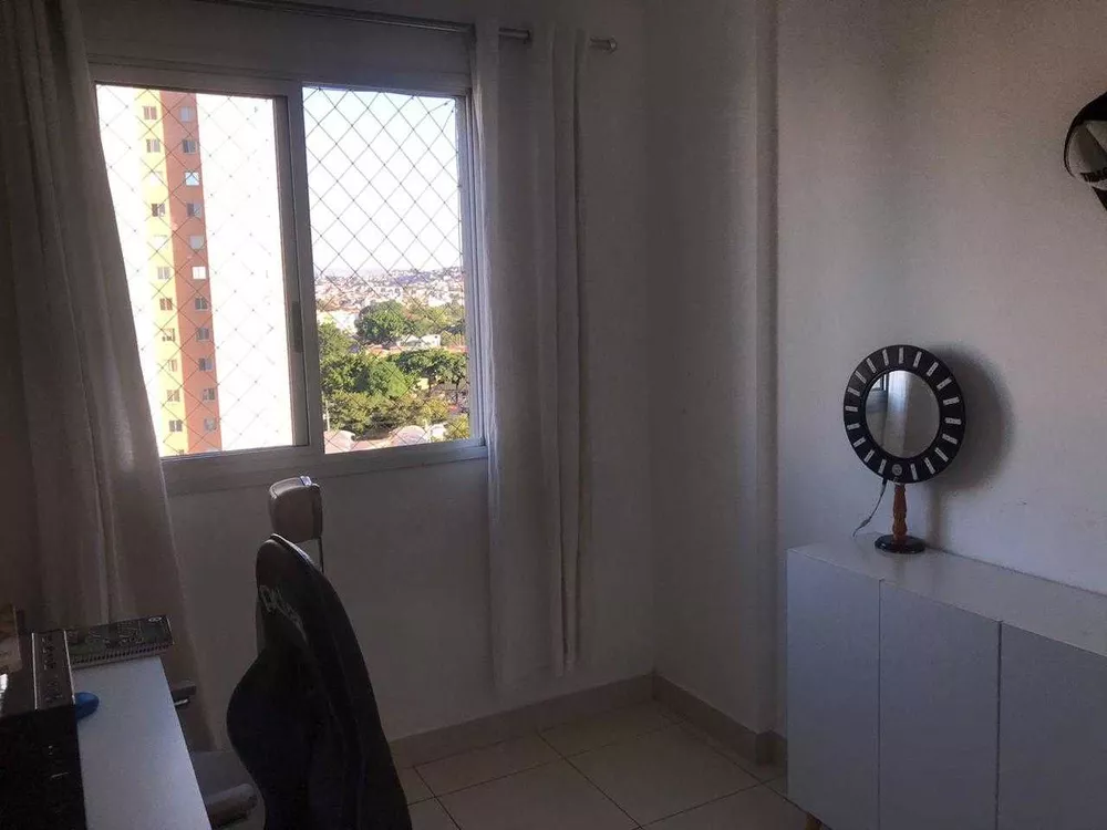 Apartamento à venda com 3 quartos, 75m² - Foto 9