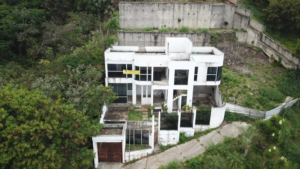 Casa, 4 quartos, 300 m² - Foto 4