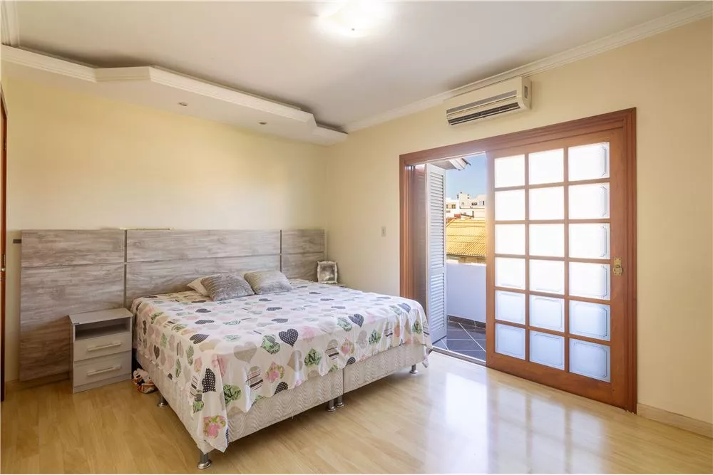 Casa à venda com 3 quartos, 186m² - Foto 15