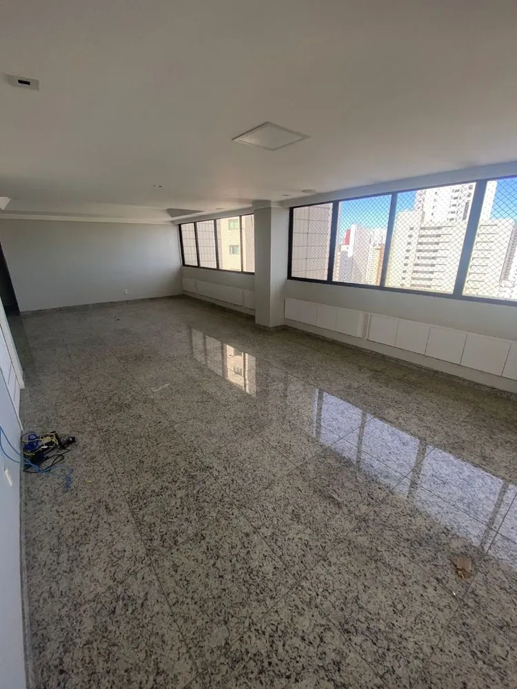 Apartamento, 4 quartos, 222 m² - Foto 2