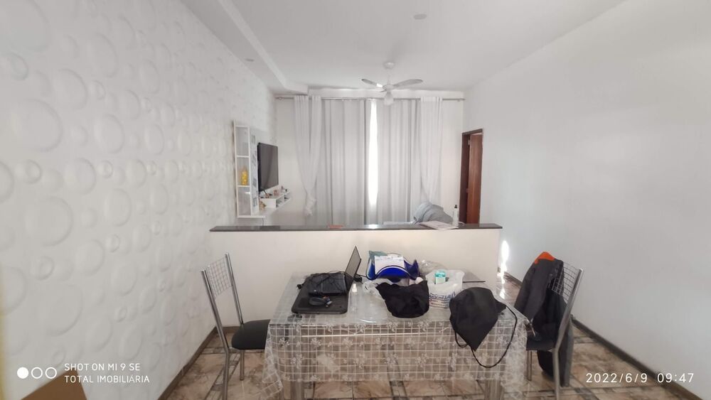 Casa à venda com 3 quartos - Foto 2