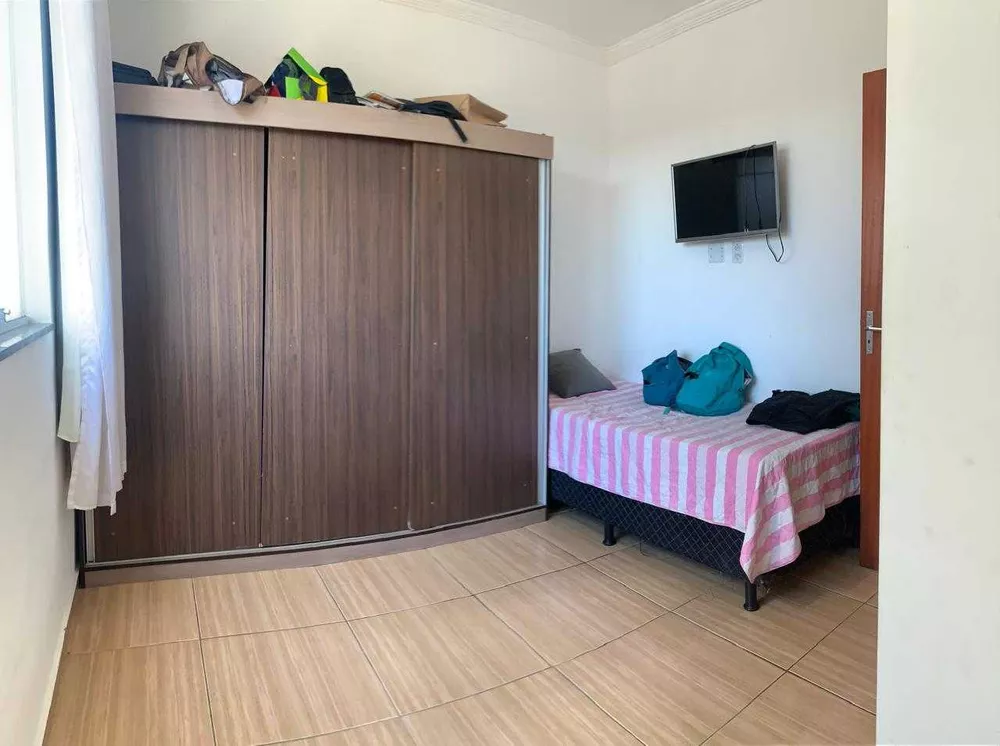 Casa à venda com 3 quartos, 168m² - Foto 11