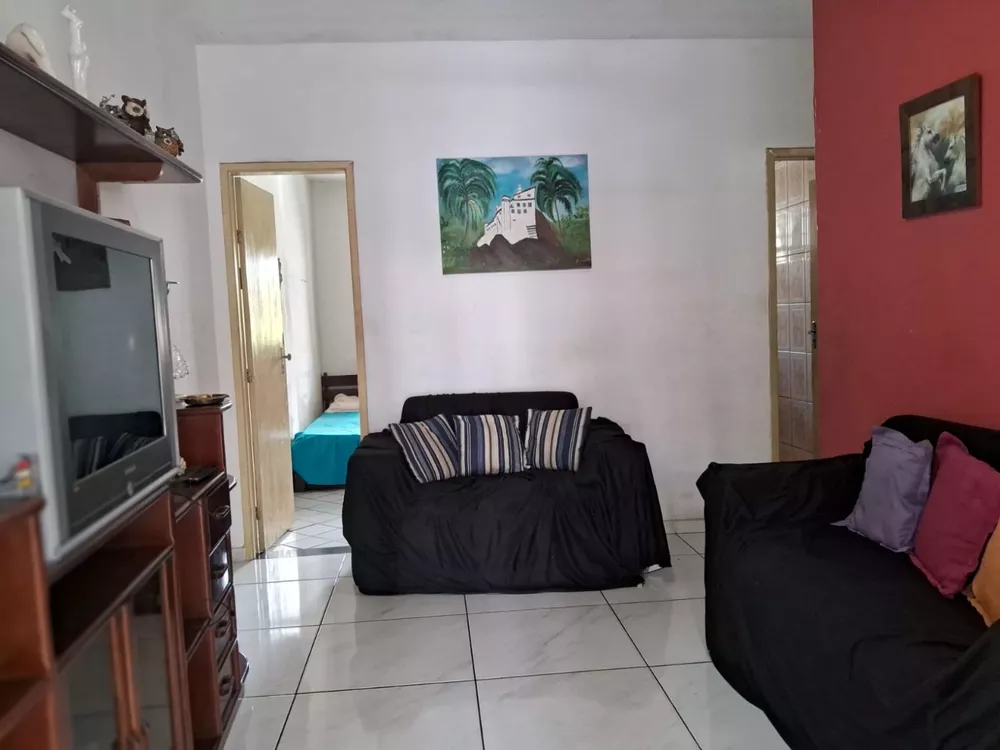 Casa à venda com 6 quartos, 290m² - Foto 4