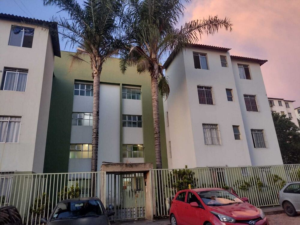 Apartamento à venda com 3 quartos, 72m² - Foto 1