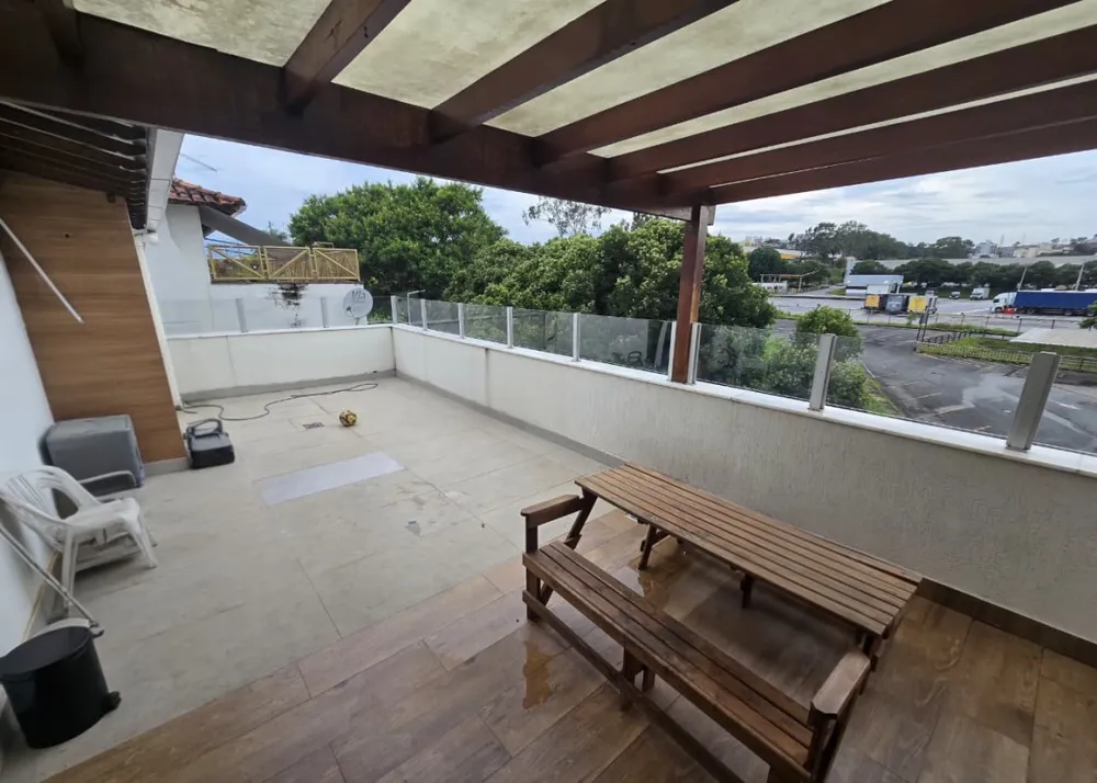 Cobertura, 3 quartos, 180 m² - Foto 1