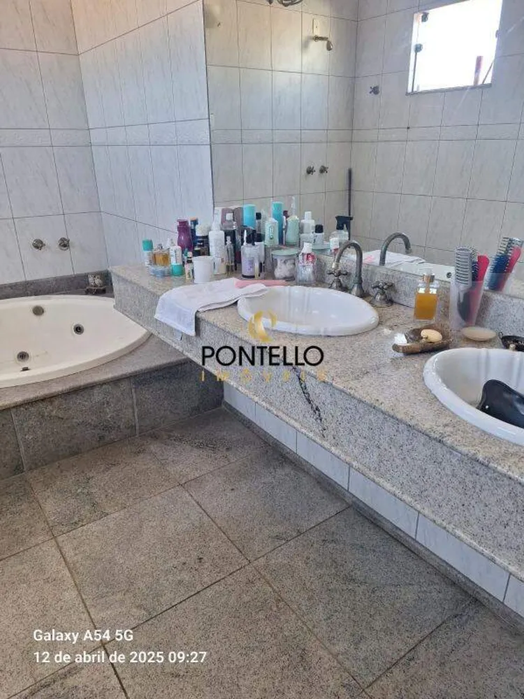 Casa, 4 quartos, 560 m² - Foto 9