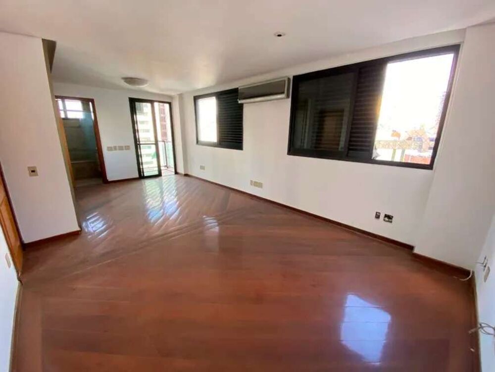 Cobertura à venda com 5 quartos, 350m² - Foto 2