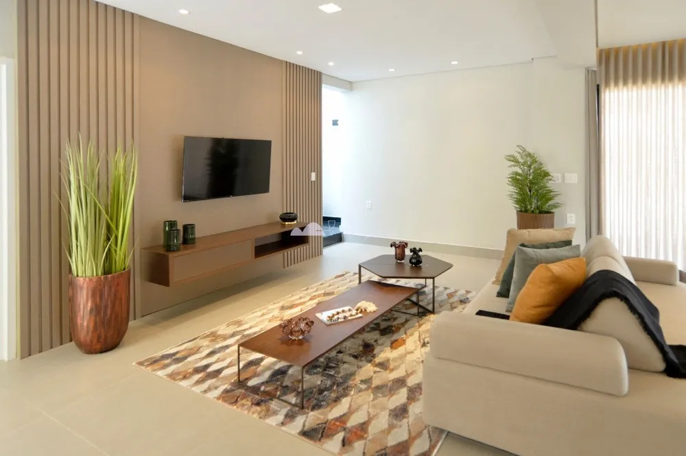 Casa, 3 quartos, 371 m² - Foto 2