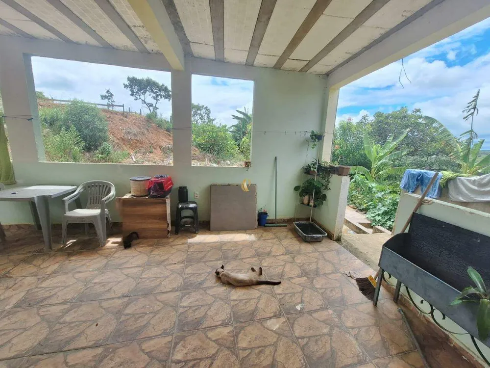 Chácara, 2 quartos, 2200 m² - Foto 2