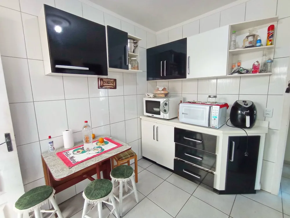 Casa, 3 quartos, 200 m² - Foto 6