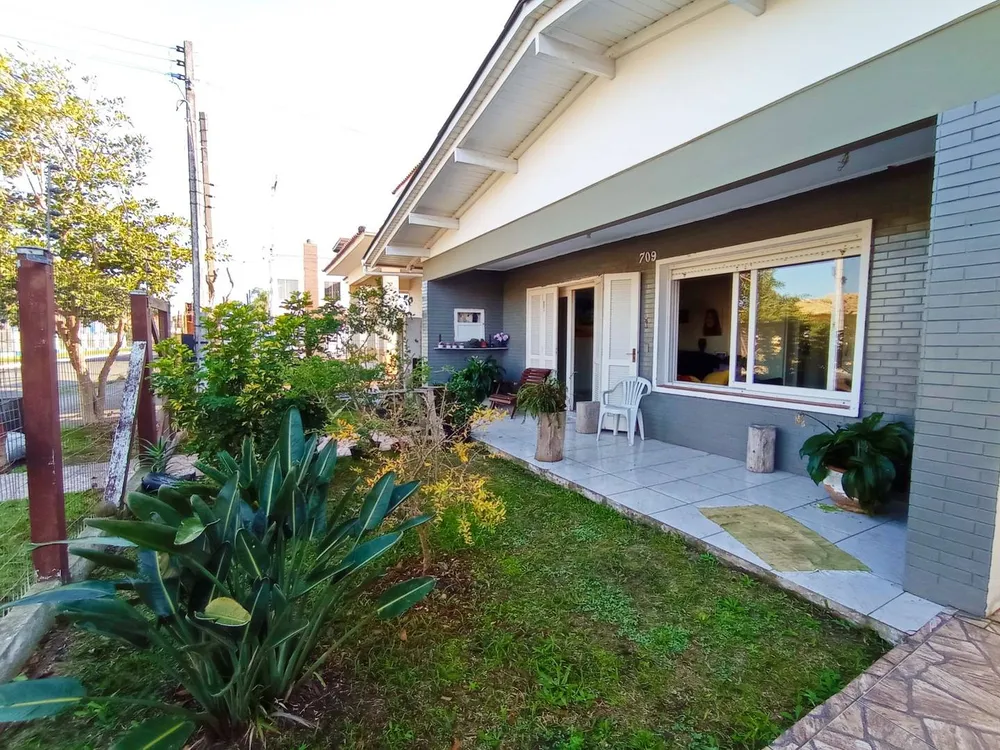 Casa, 3 quartos, 200 m² - Foto 2