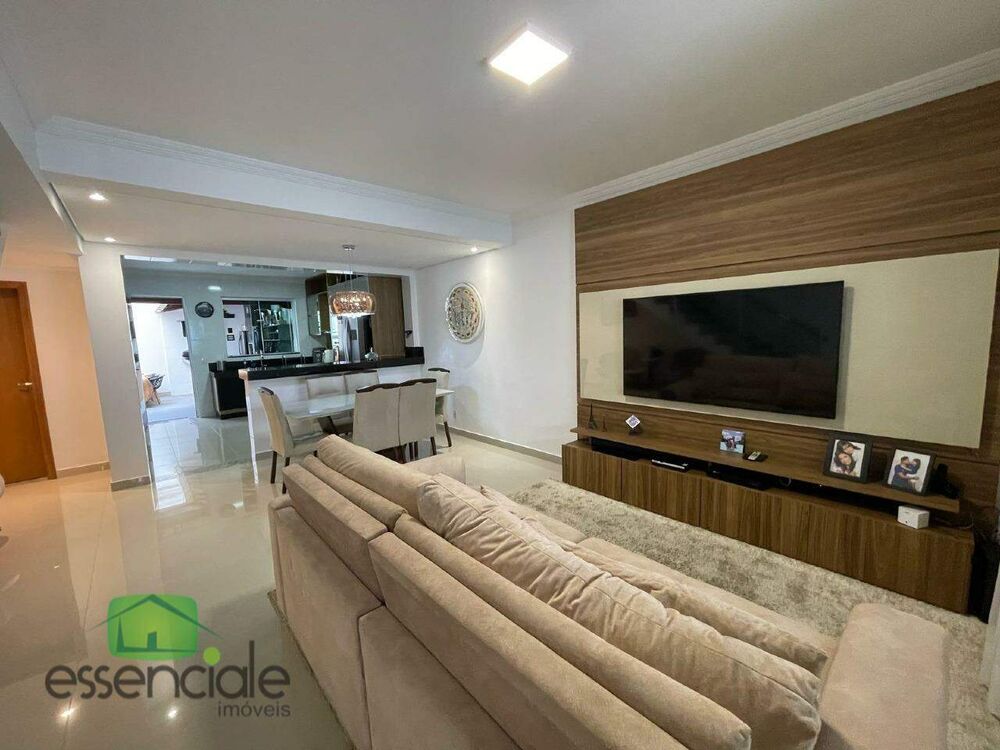 Casa à venda com 3 quartos, 150m² - Foto 2