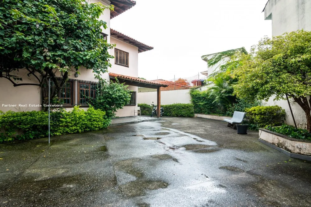 Casa, 4 quartos, 484 m² - Foto 1